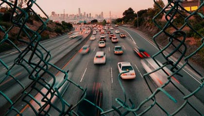 布克28分文班亚马9+9 太阳送马刺赛季首败