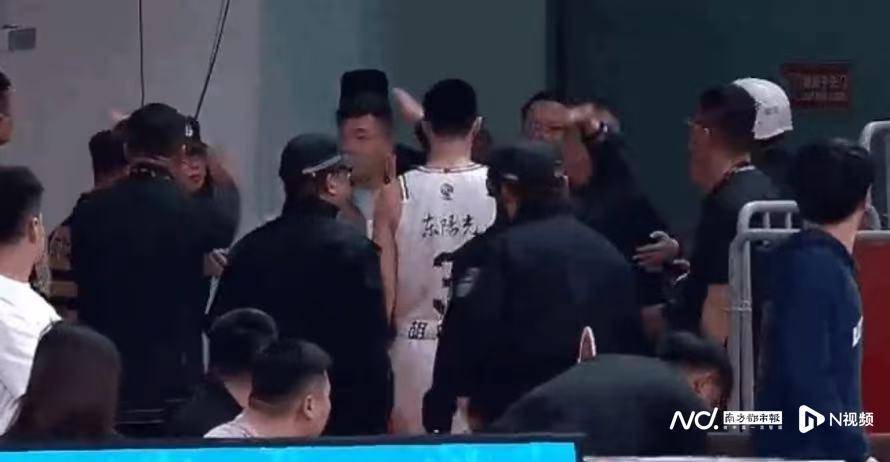 八强战广东男篮再负山西<strong></p>
<p>虚拟币管理办法</strong>，杜锋：胡明轩被罚下对我们伤害太大