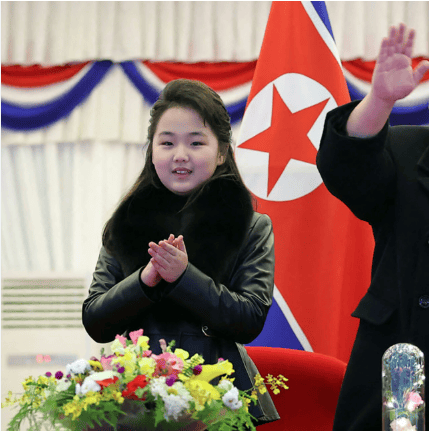 金正恩女儿首登国际舞台<strong></p>
<p>选股票</strong>，引爆接班传闻！英国首相被架空，工党内斗成全武行…