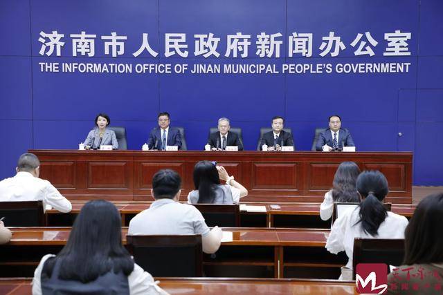 浪潮云打造了人工智能工厂<strong></p>
<p>选股票</strong>，成为全球第四个、国内第一个实体化的人工智能工厂