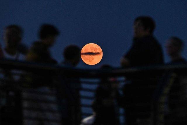 刷屏朋友圈<strong></p>
<p>兴森科技股票</strong>！“红月亮”高清大图来了