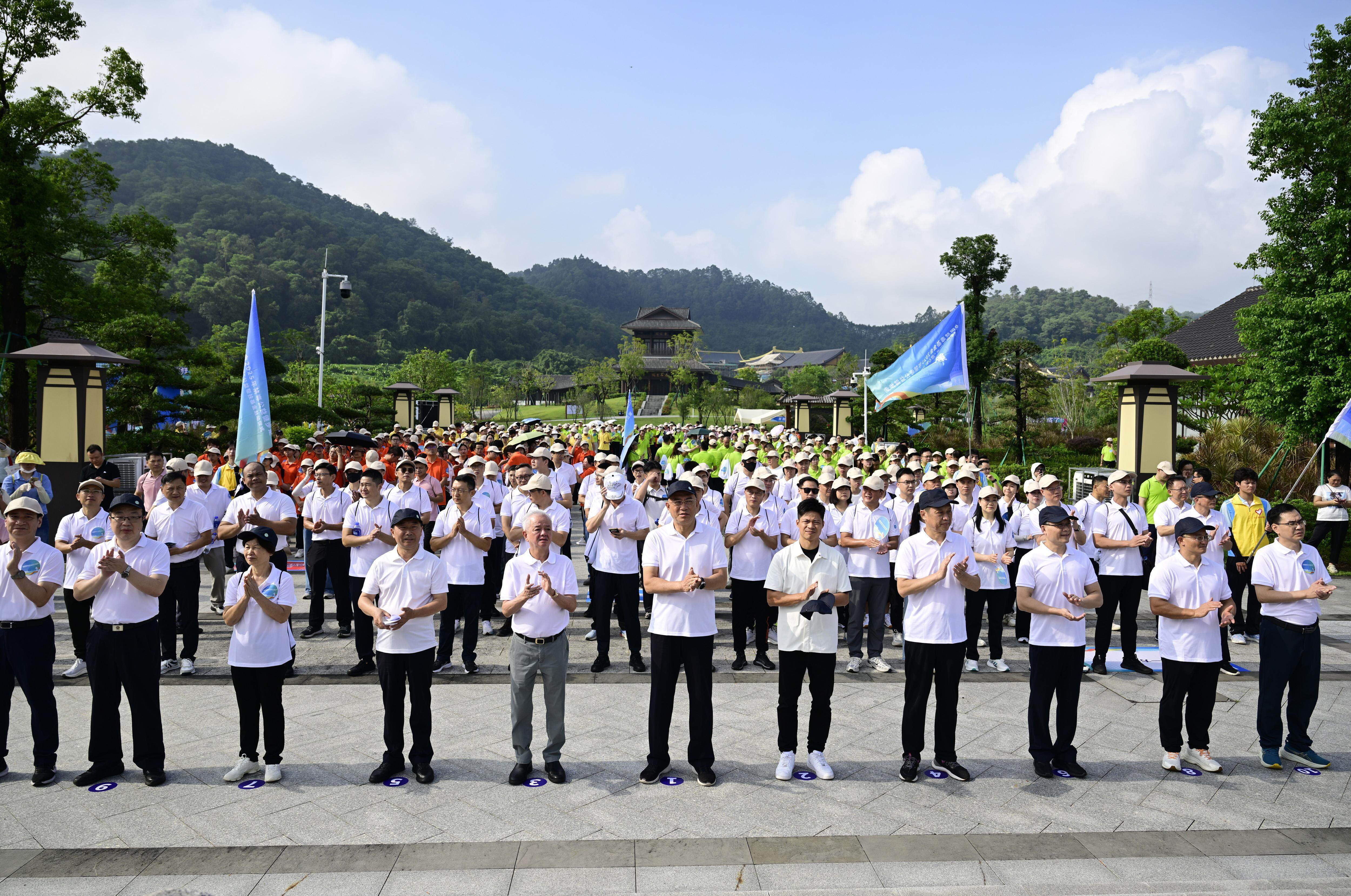 完美公司：以公益之心<strong></p>
<p>川大智胜股票</strong>，护航“无毒社会·完美人生”