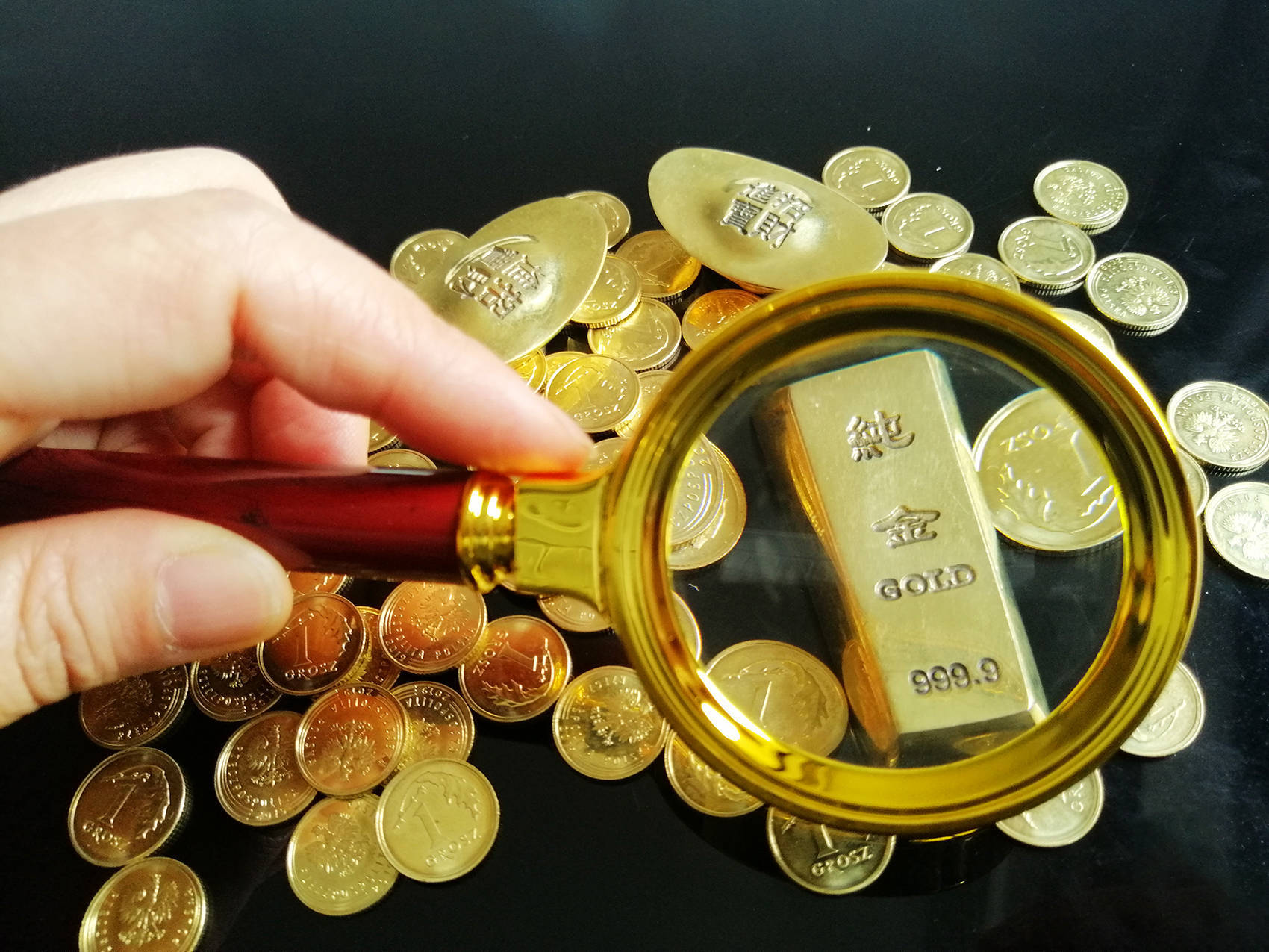 国际金价<strong></p>
<p>安阳钢铁股票</strong>，再创历史新高！消费者：从今年年中一直观望到十一，没想到越等越贵！机构：仍上涨空间