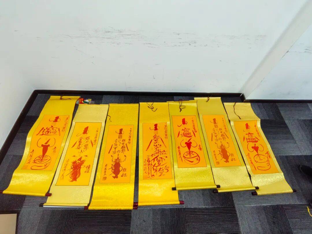 “大师”<strong></p>
<p>安阳钢铁股票</strong>，你算到自己今天被抓了吗？