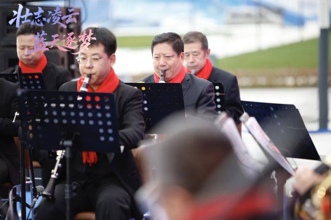 DNA彻底动了！全场跟唱<strong></p>
<p>安阳钢铁股票</strong>，这氛围太顶了！