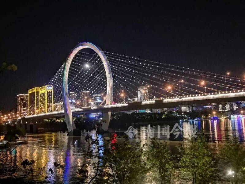 没有什么能阻挡！今天<strong></p>
<p>安阳钢铁股票</strong>，广西人就是要回家！