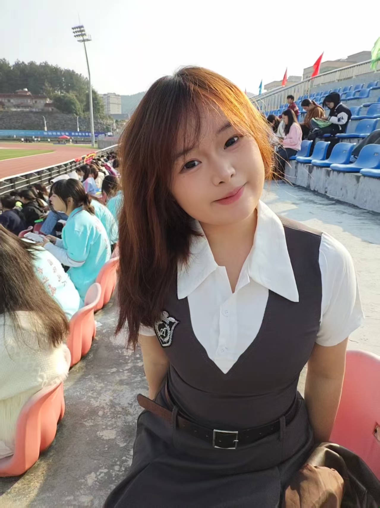 那个让老师骄傲的“调皮”班级！30年同学聚会<strong></p>
<p>上工申贝股票</strong>，还伴有一封来自贵州的感谢信