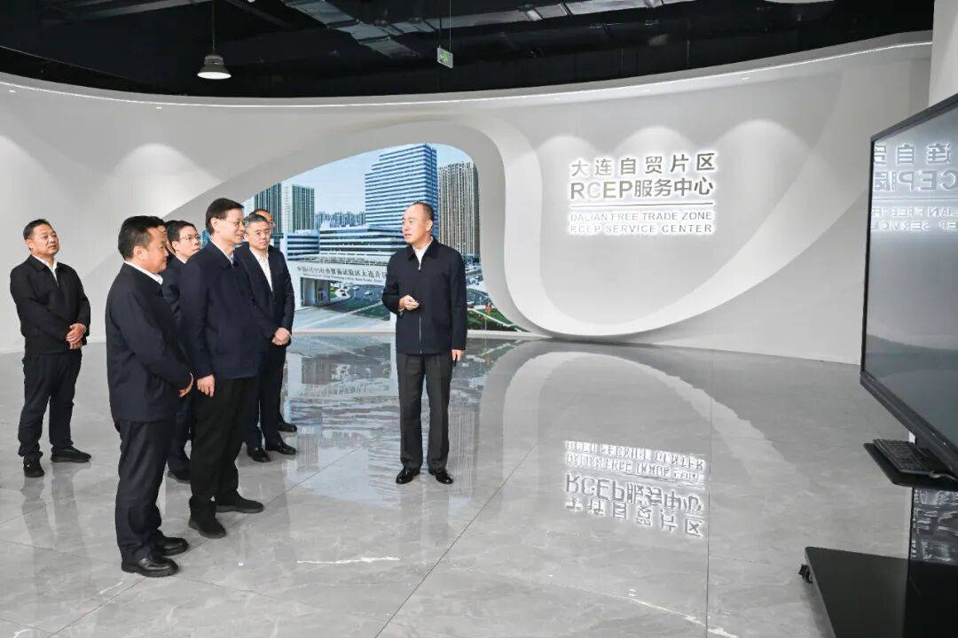 新任辽宁省委书记许昆林<strong></p>
<p>荣盛发展股票</strong>，到大连调研