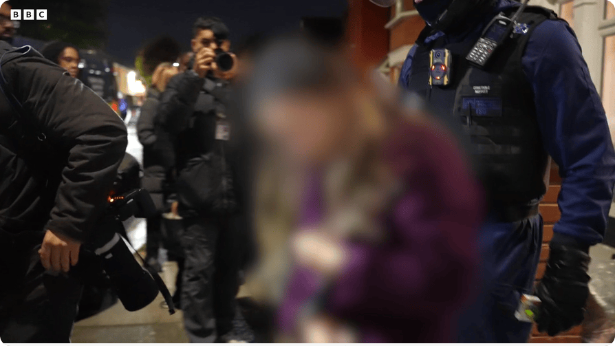 凯特患癌竟因辉瑞疫苗？伦敦4万被盗手机直飞香港<strong></p>
<p>荣盛发展股票</strong>，比贩毒暴利产业链曝光…