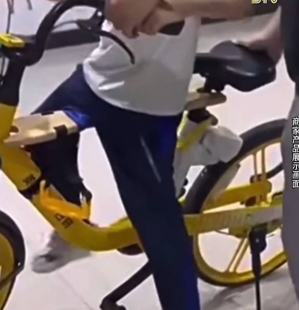 看着都疼<strong></p>
<p>步步高股票</strong>！上海街头一男子突然求助：10岁女儿被死死卡住！这个行为太危险→