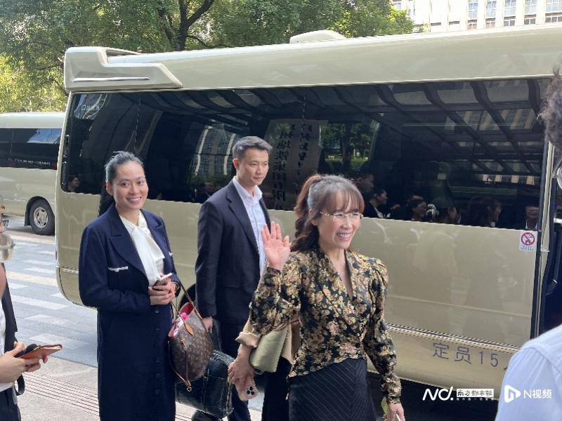 对话越南女企业家阮氏芳草:广州地铁系统先进<strong></p>
<p>步步高股票</strong>,期待广交会