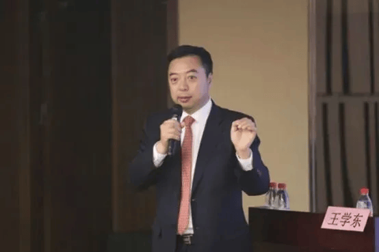 中纪委发布8人被查<strong></p>
<p>航发动力股票</strong>，有“内鬼”主动投案