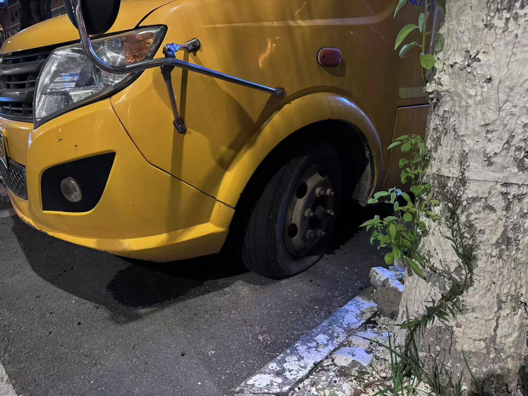 在县城当老师<strong></p>
<p>航发动力股票</strong>,没那么吃香了