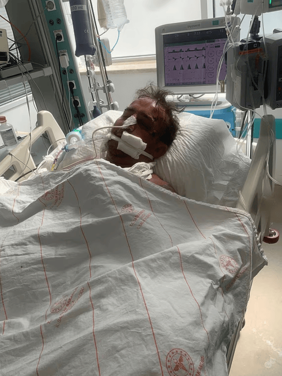 英国男子土耳其车祸去世<strong></p>
<p>航发动力股票</strong>，女儿称治疗期间医院威胁他们捐出父亲一器官