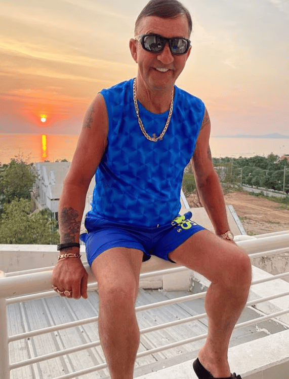 英国男子土耳其车祸去世<strong></p>
<p>航发动力股票</strong>，女儿称治疗期间医院威胁他们捐出父亲一器官