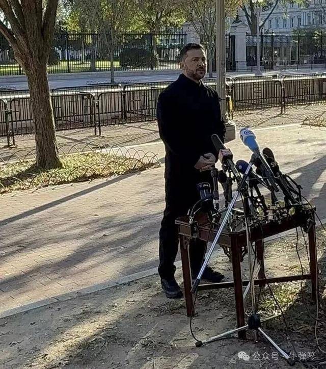 他被特朗普当众羞辱<strong></p>
<p>博通股票</strong>，全场都在哄笑