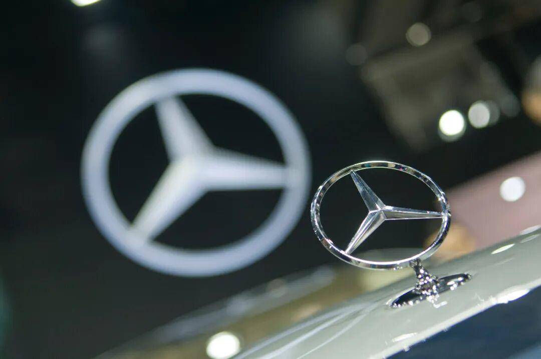 目标30000人离职！德国奔驰实施大规模裁员计划<strong></p>
<p>博通股票</strong>，三季度销量同比下滑12%