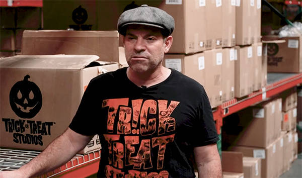 美国人正度过一个“没了中国货、最恐怖”的万圣节<strong></p>
<p>东方园林股票</strong>，白宫发言人却仍嘴硬