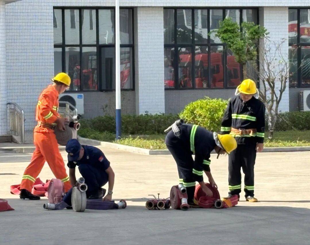 训考结合砺精兵<strong></p>
<p>宝信软件股票</strong>！高新区微型消防站技能培训暨考核顺利举行