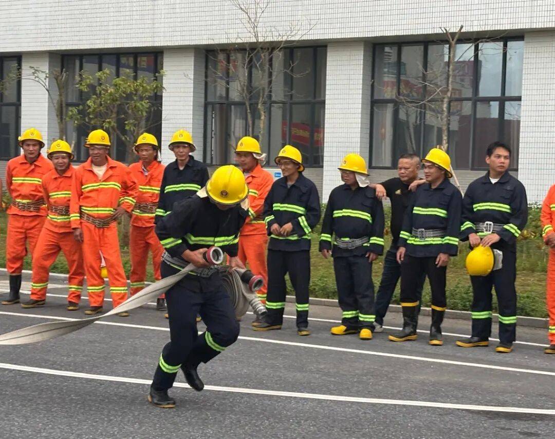 训考结合砺精兵<strong></p>
<p>宝信软件股票</strong>！高新区微型消防站技能培训暨考核顺利举行